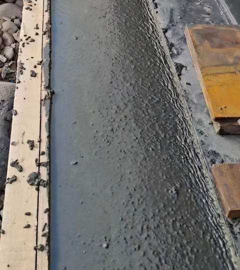 江汉石油管理局环氧砂浆的特点及施工流程​