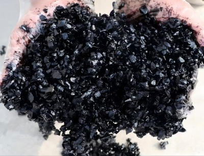 江汉石油管理局沥青冷补料（沥青砂）的优势特点与施工流程解析